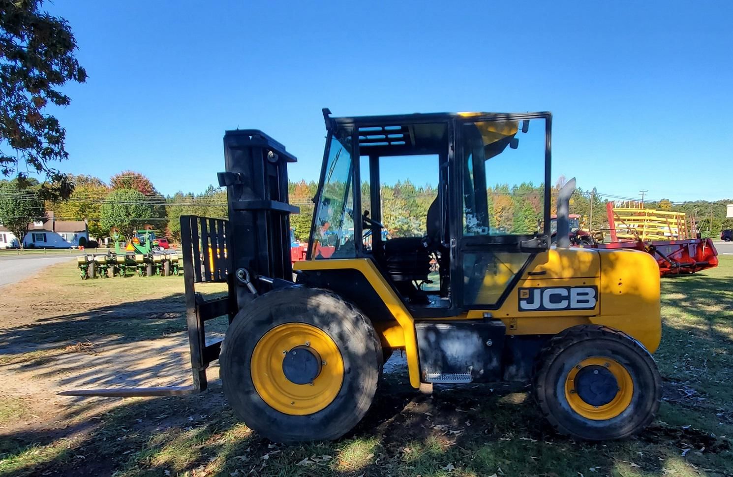 2019 JCB 940 Equipment Image0