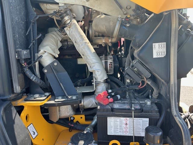 Image of JCB TM320 equipment image 4