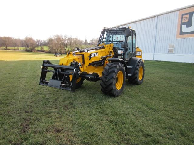 Image of JCB TM320 equipment image 1