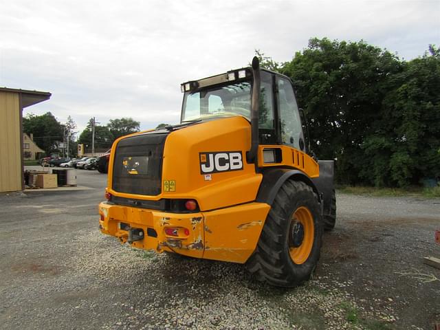 Image of JCB TM420 equipment image 3