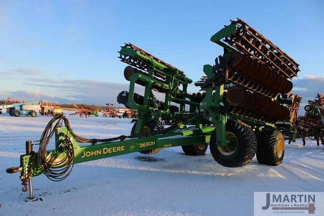 Image of John Deere 2680H equipment image 1