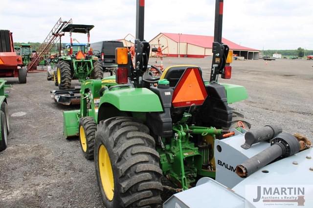 Image of John Deere 3043D equipment image 3
