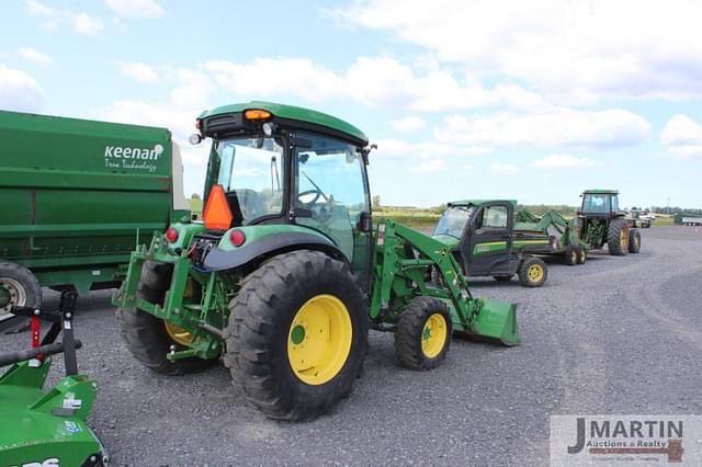 Image of John Deere 4052R equipment image 2