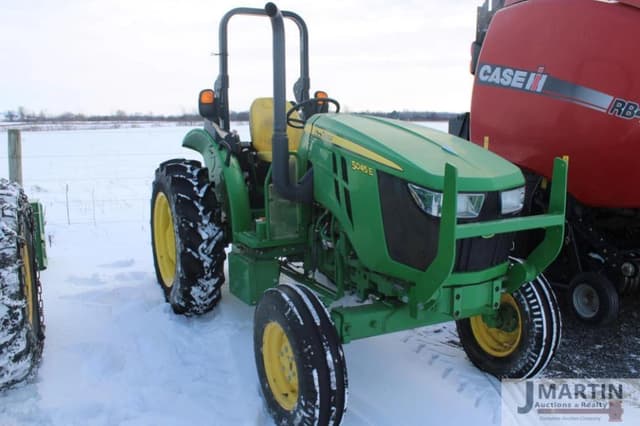 Image of John Deere 5045E equipment image 1
