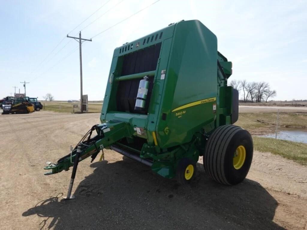 Image of John Deere 560M Primary image
