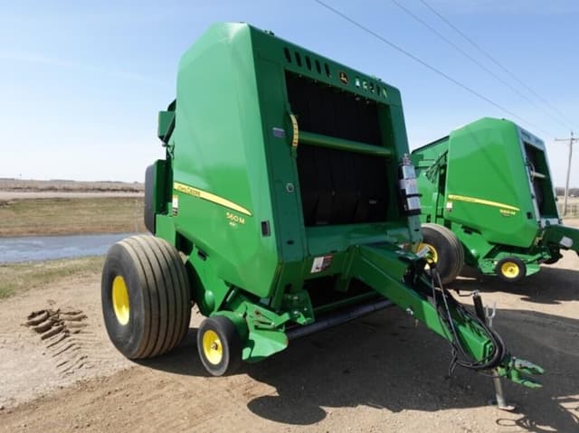 Image of John Deere 560M equipment image 1