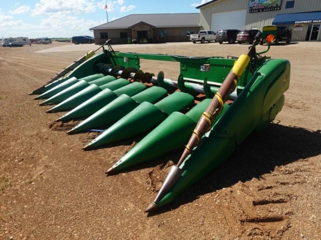 2019 John Deere 708C Equipment Image0