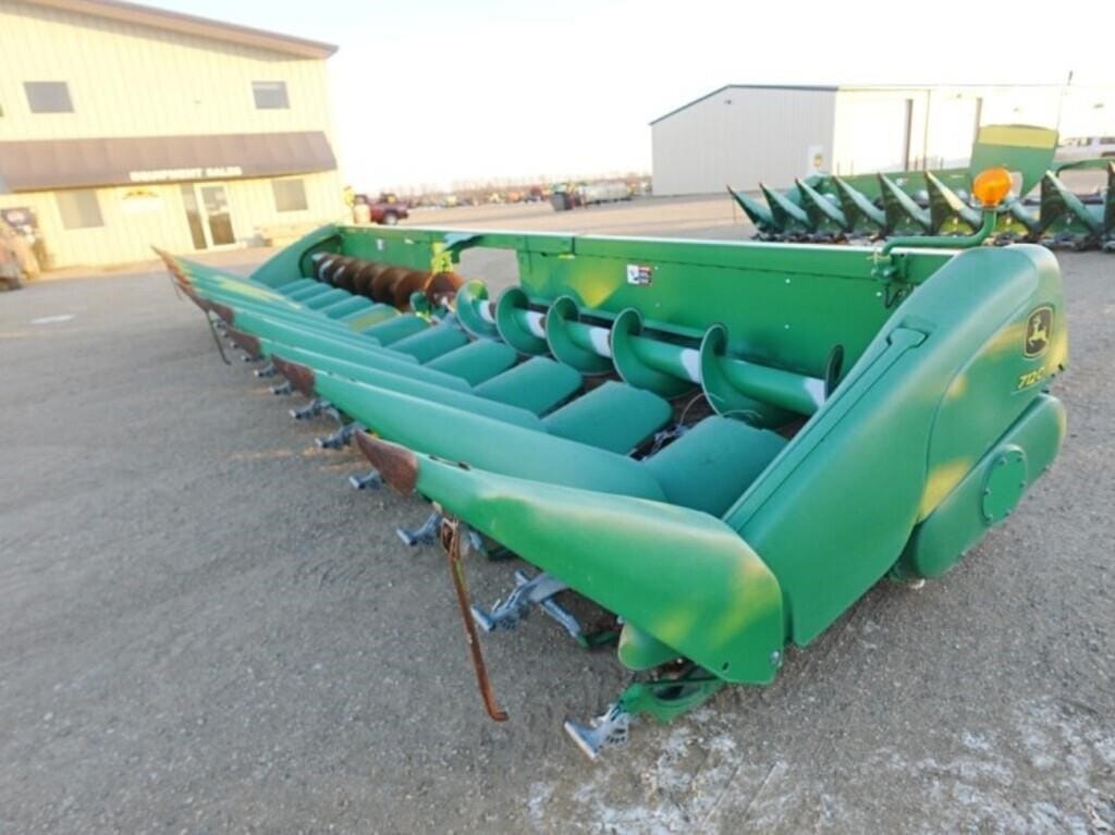 2019 John Deere 712C Equipment Image0