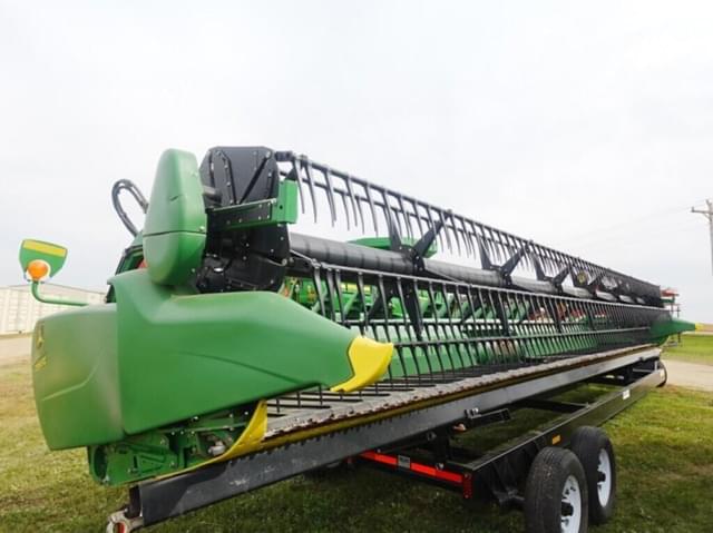 Image of John Deere 735FD equipment image 2