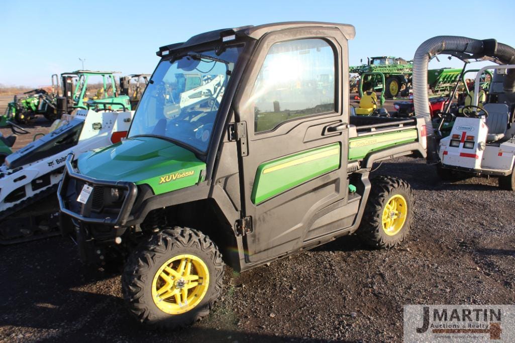Main image John Deere XUV 865M
