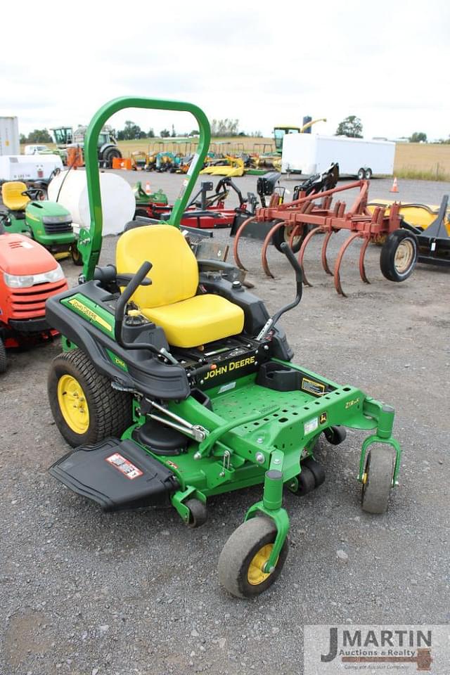 Image of John Deere Z915E equipment image 1