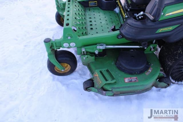 Image of John Deere Z950M equipment image 4