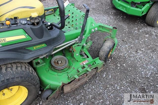 Image of John Deere Z950M equipment image 4