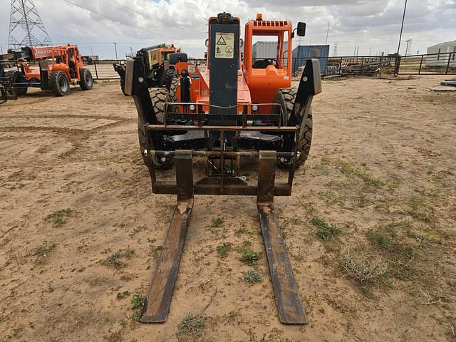 Image of JLG 10054 equipment image 1
