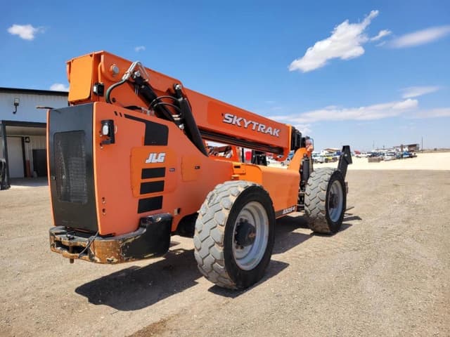 Image of JLG 10054 equipment image 4