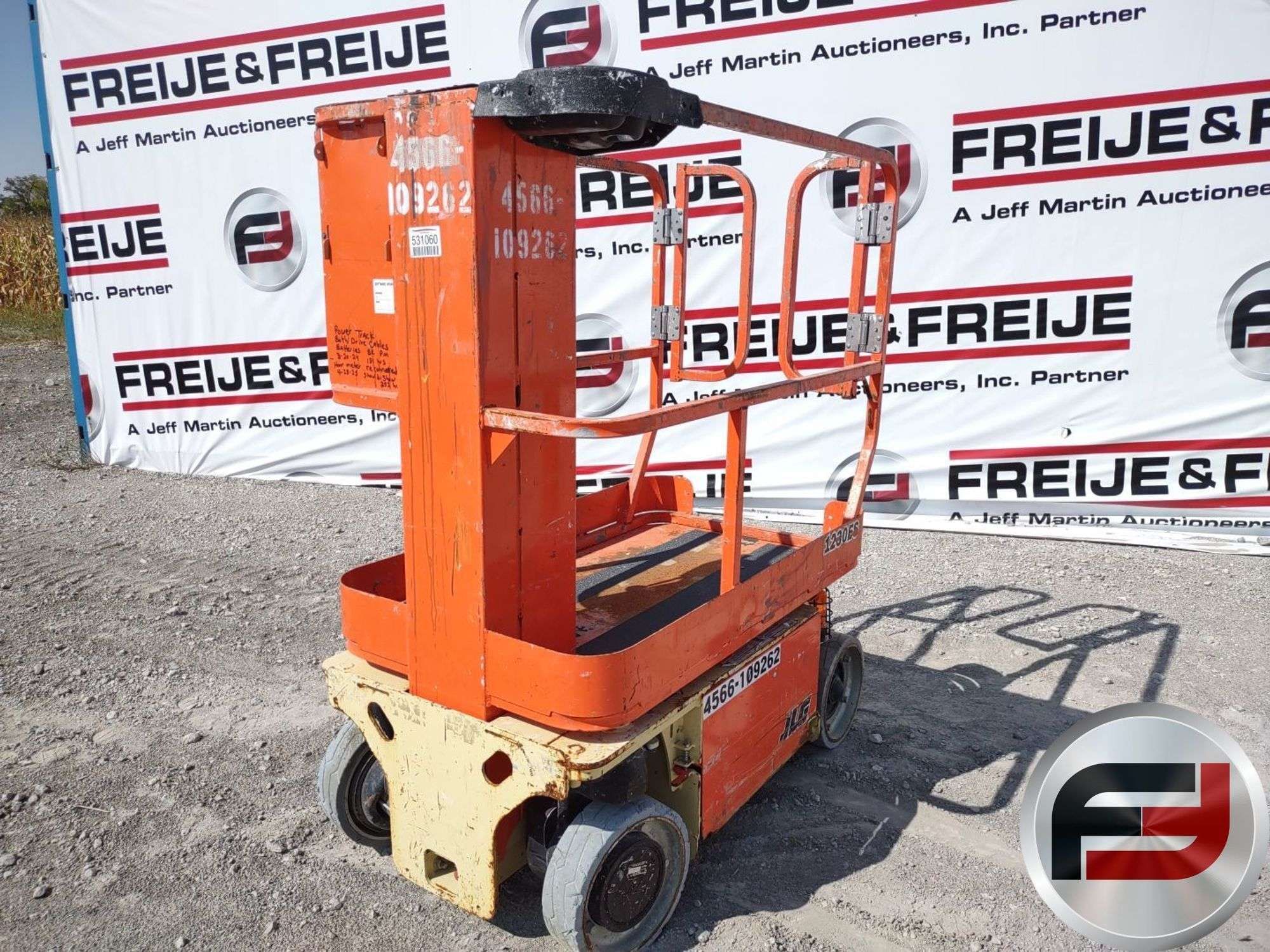 2019 JLG 1230ES Equipment Image0