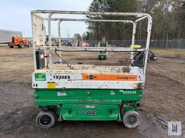 Image of JLG 1930ES equipment image 1