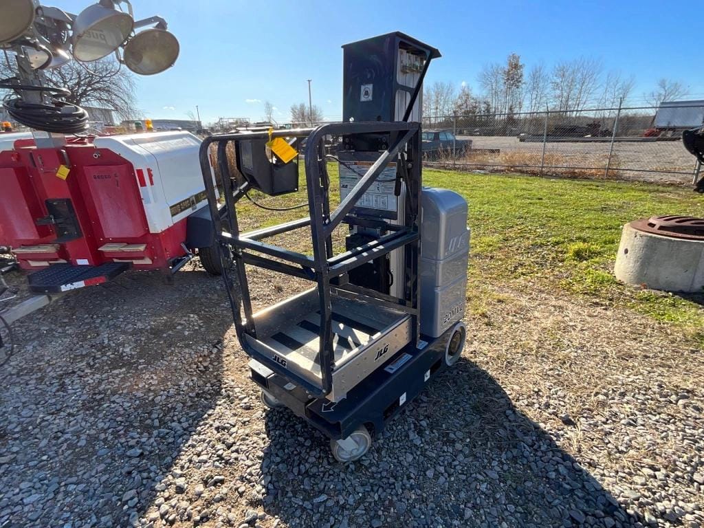 Main image JLG 20MVL