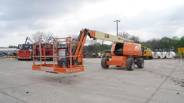 Image of JLG 660SJ equipment image 1