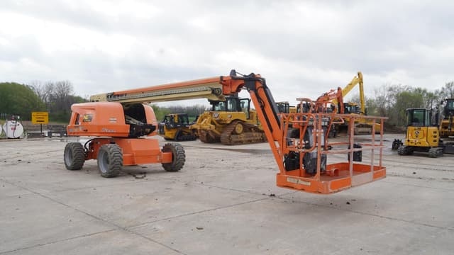 Image of JLG 660SJ equipment image 3