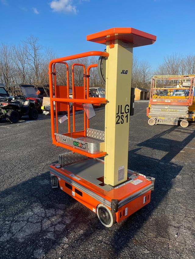 Image of JLG Eco Lift 70 equipment image 1