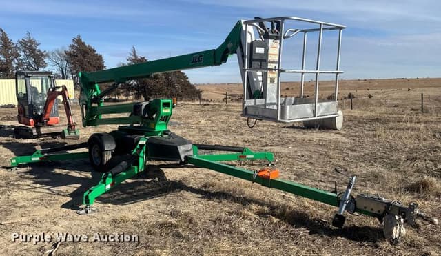 Image of JLG T500J equipment image 2