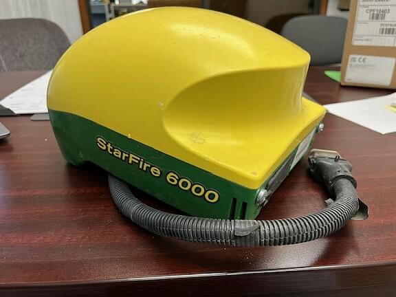 Image of John Deere StarFire 6000 Image 1
