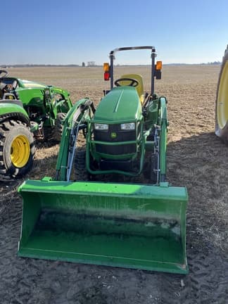 Image of John Deere 1023E equipment image 1