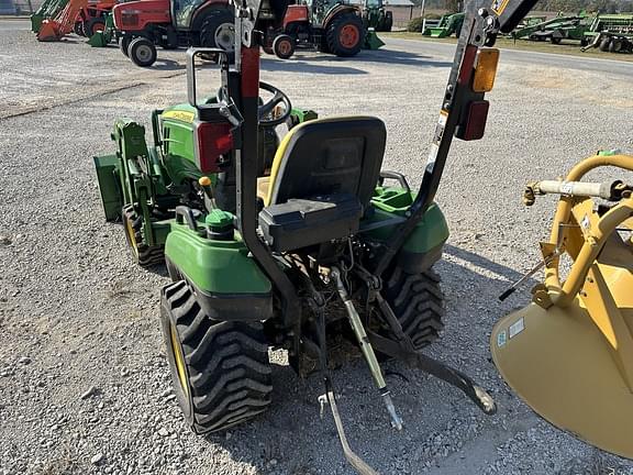 Image of John Deere 1023E equipment image 2