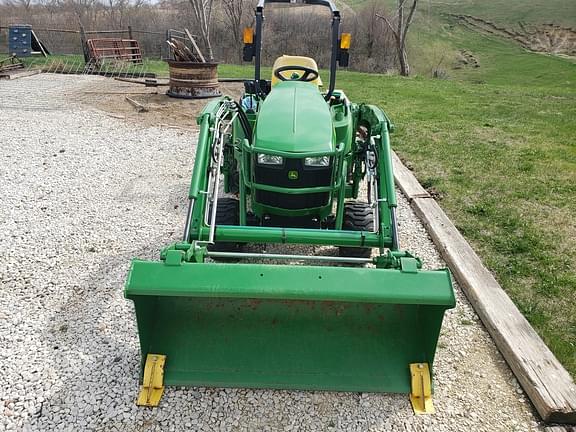Image of John Deere 1023E equipment image 1
