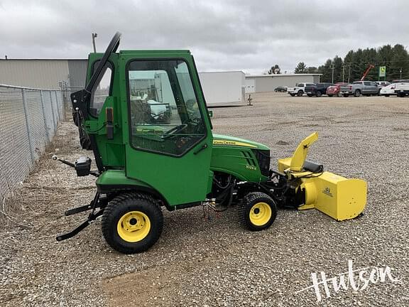 Image of John Deere 1023E equipment image 1