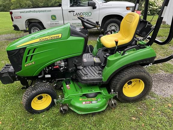 Image of John Deere 1023E Primary image