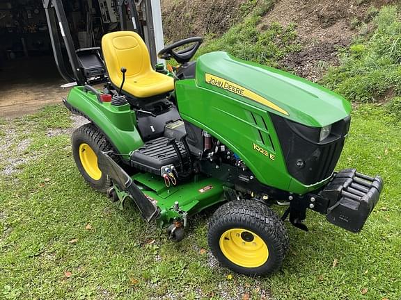 Image of John Deere 1023E equipment image 3