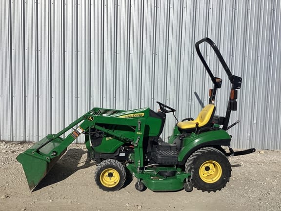 2019 John Deere 1023E Equipment Image0