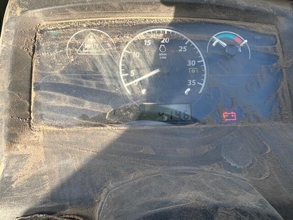 Image of John Deere 1023E equipment image 4