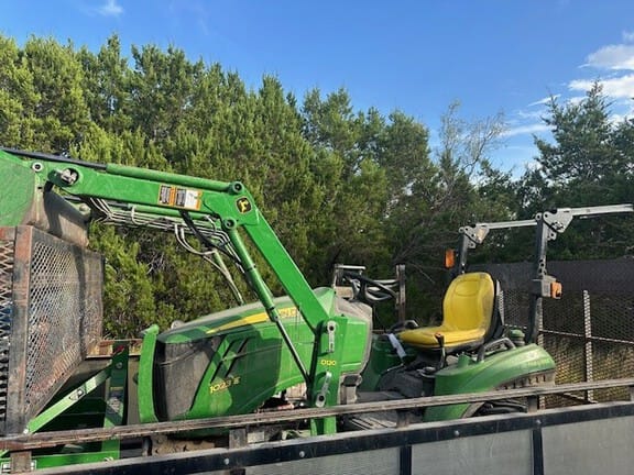 2019 John Deere 1023E Equipment Image0