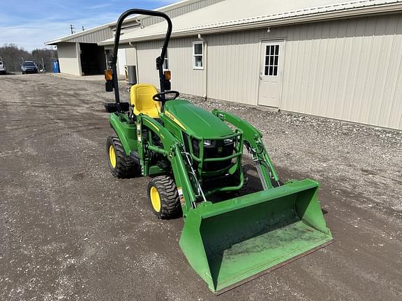 Image of John Deere 1023E Primary image