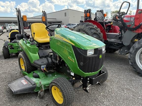 Image of John Deere 1023E Image 0