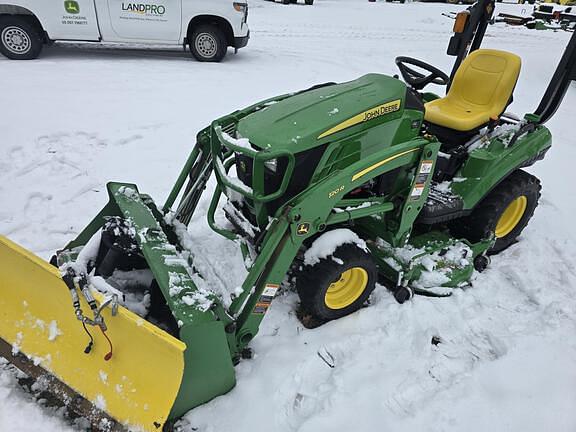 Image of John Deere 1023E equipment image 2