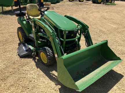 Image of John Deere 1023E equipment image 3