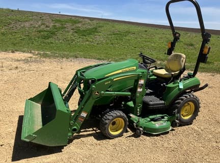 Image of John Deere 1023E Primary image