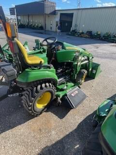 Image of John Deere 1023E equipment image 4