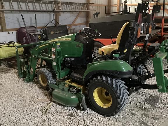 Image of John Deere 1023E equipment image 1