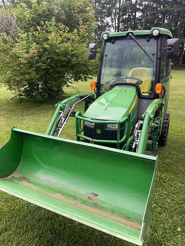 Image of John Deere 1025R equipment image 2