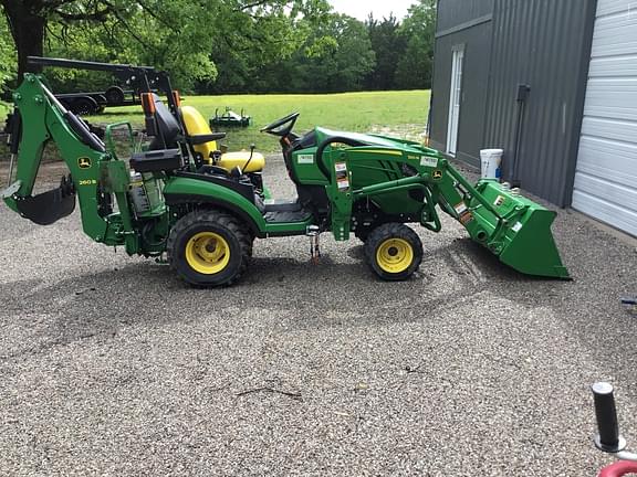 Image of John Deere 1025R equipment image 3
