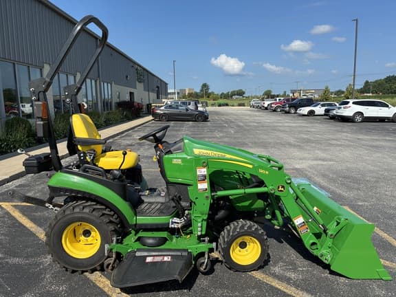 Image of John Deere 1025R equipment image 1