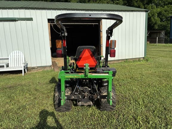 Image of John Deere 1025R equipment image 3