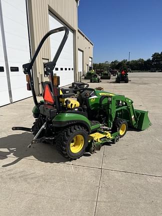 Image of John Deere 1025R equipment image 2