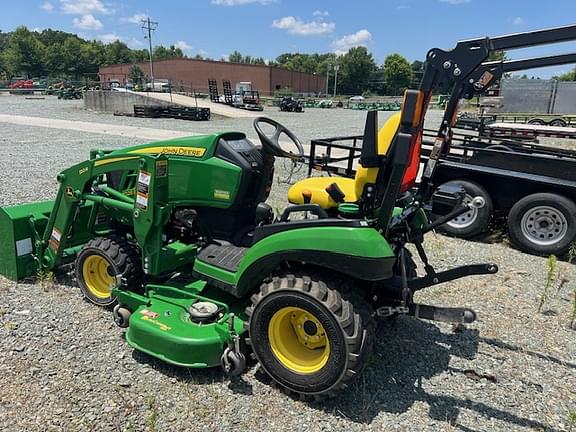 Image of John Deere 1025R equipment image 3