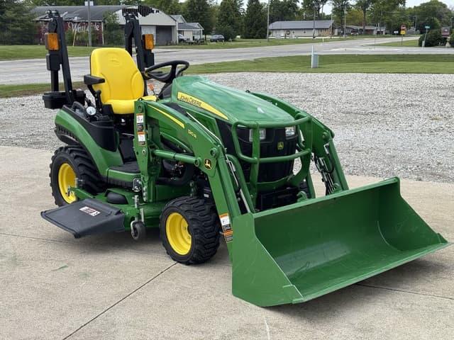 Image of John Deere 1025R equipment image 1